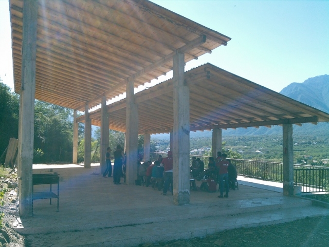 Area polivalente 